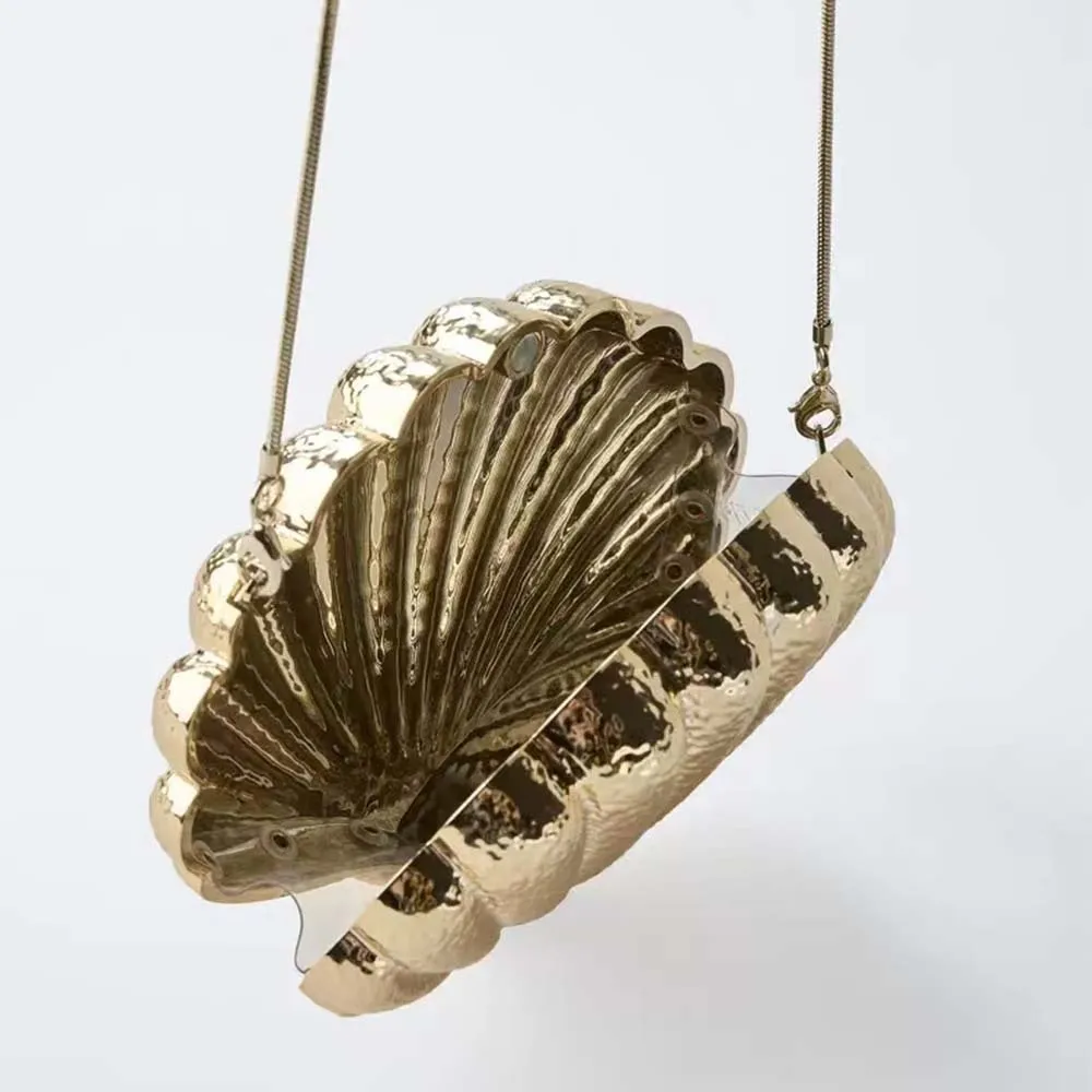 2025 Women Gold Shell Bag Cute Acrylic Evening Clutch Bag With Strap For Wedding Party Small Purses Designer Handbags