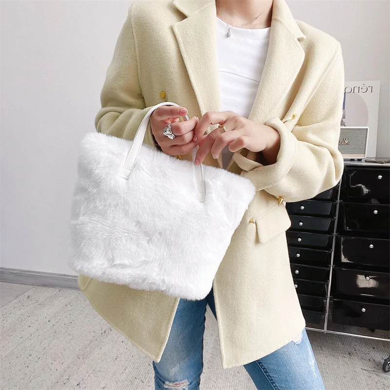 Practical Large-capacity Bucket Bag Handbag Fashionable Imitation Rabbit Fur Plush Bag Tote Winter New Designer ladies handbag