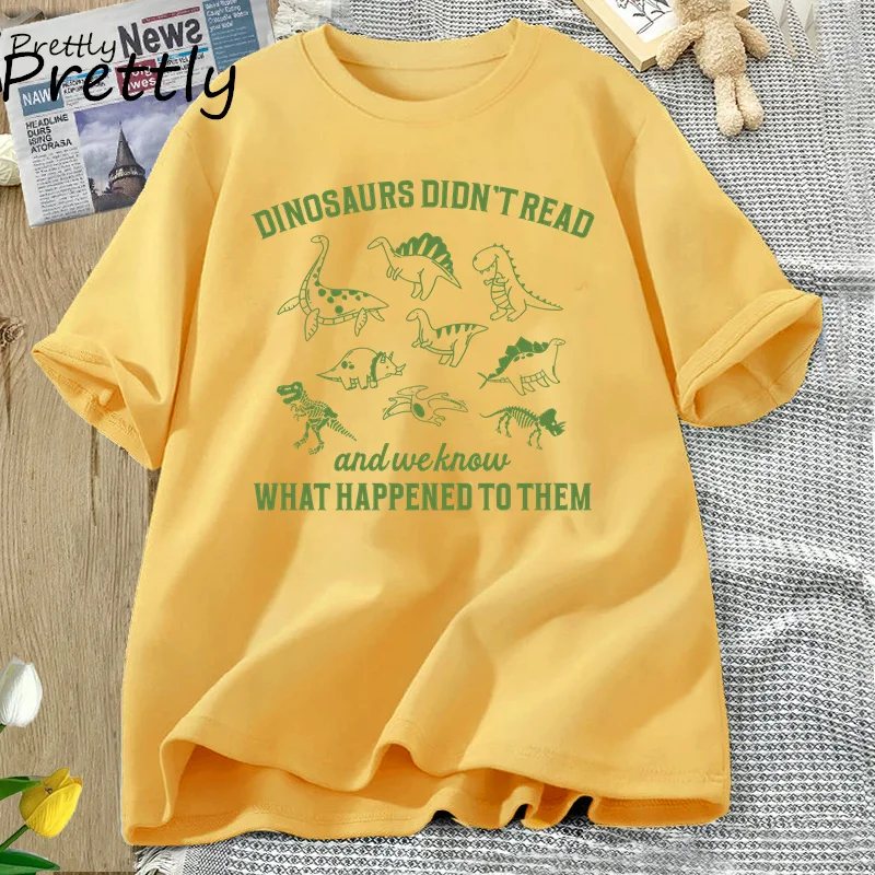 thumbnail image 1 of Camiseta retro Los dinosaurios no leían Camisetas gráficas para mujeres y hombres Camisetas para amantes de los libros Camisetas de animales de los años 90 Regalos de lectura Ropa para mujeres, 1 of 5