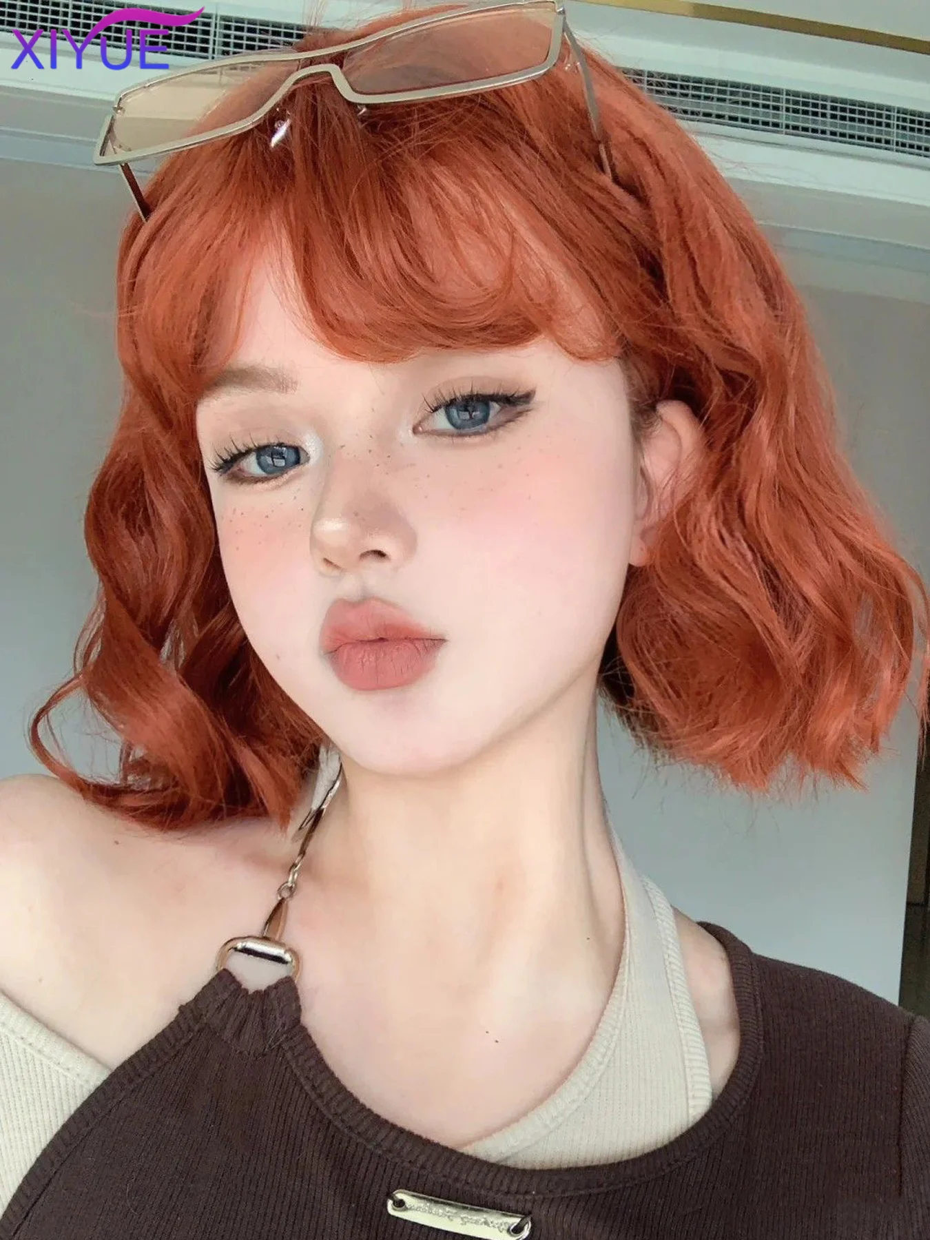 Short Copper Ginger Synthetic Natural Wavy Wigs Hair Orange Halloween Bob Wig with Bangs Heat Resistant for Women Cosplay Wig