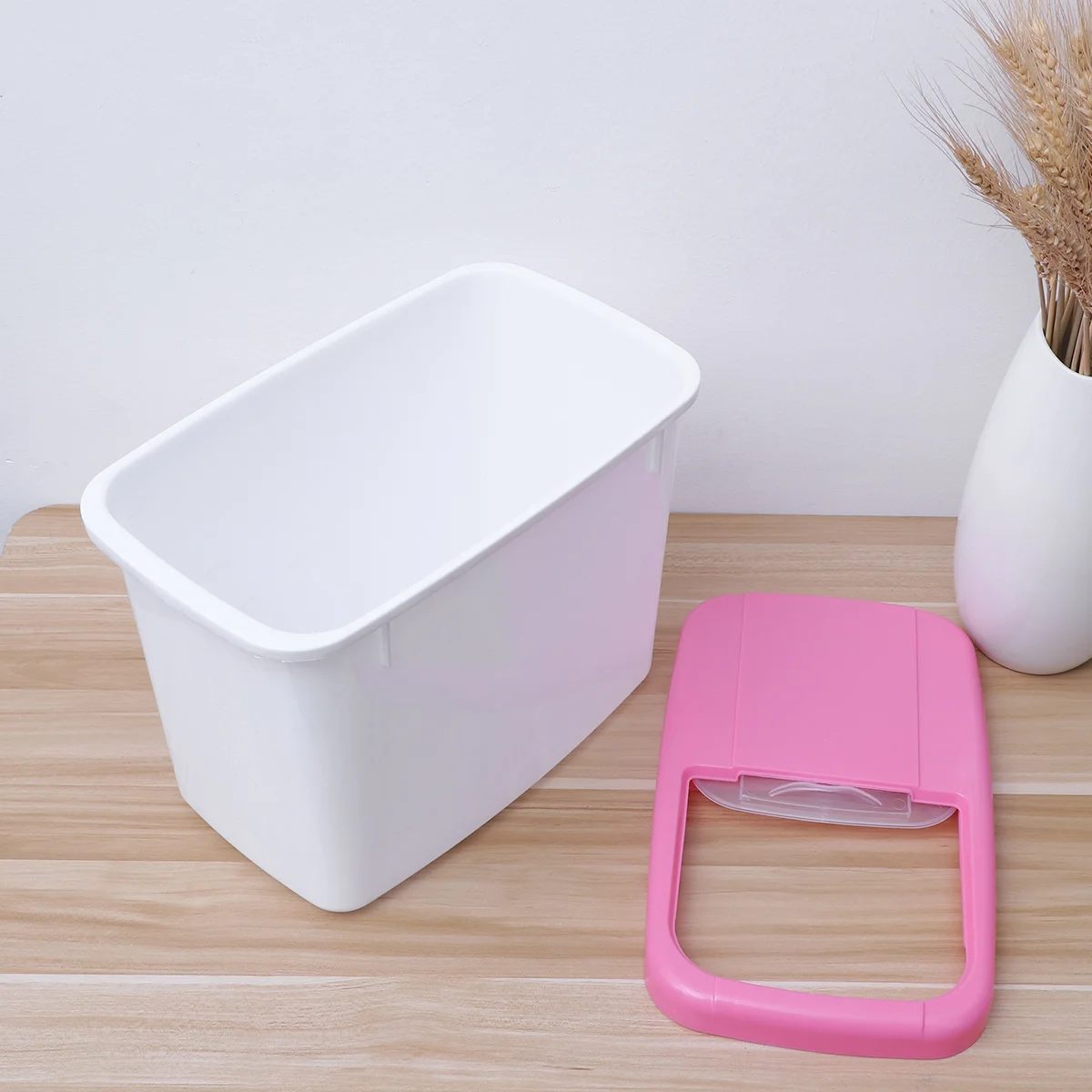 

10kg Rice Storage Container Dry Kitchen Insect- proof Containers with Lid Airtight Cereal Container Bin for Christmas Home