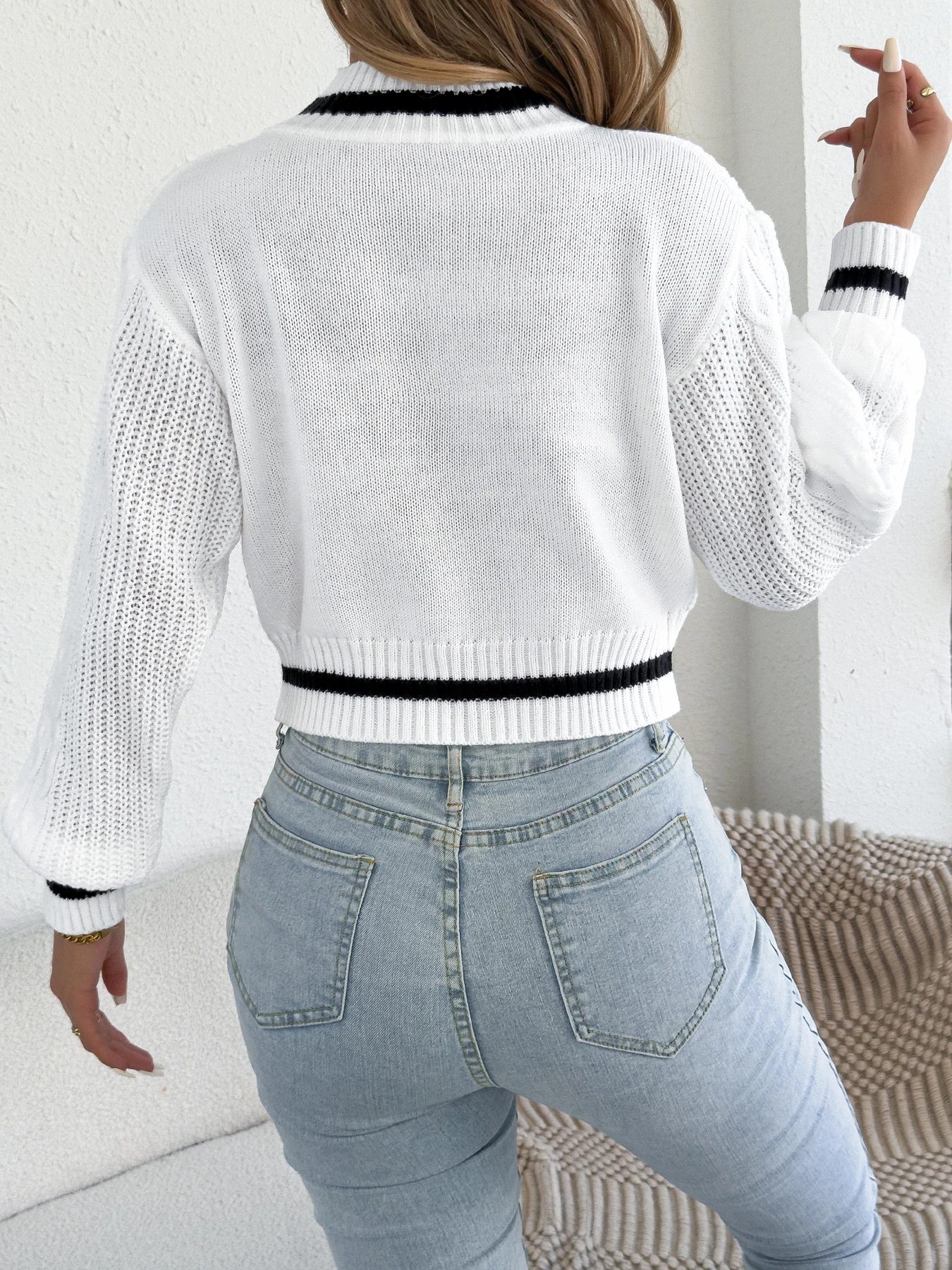Women Autumn Winter Casual Sweater Round Neck Knitted Pullover
