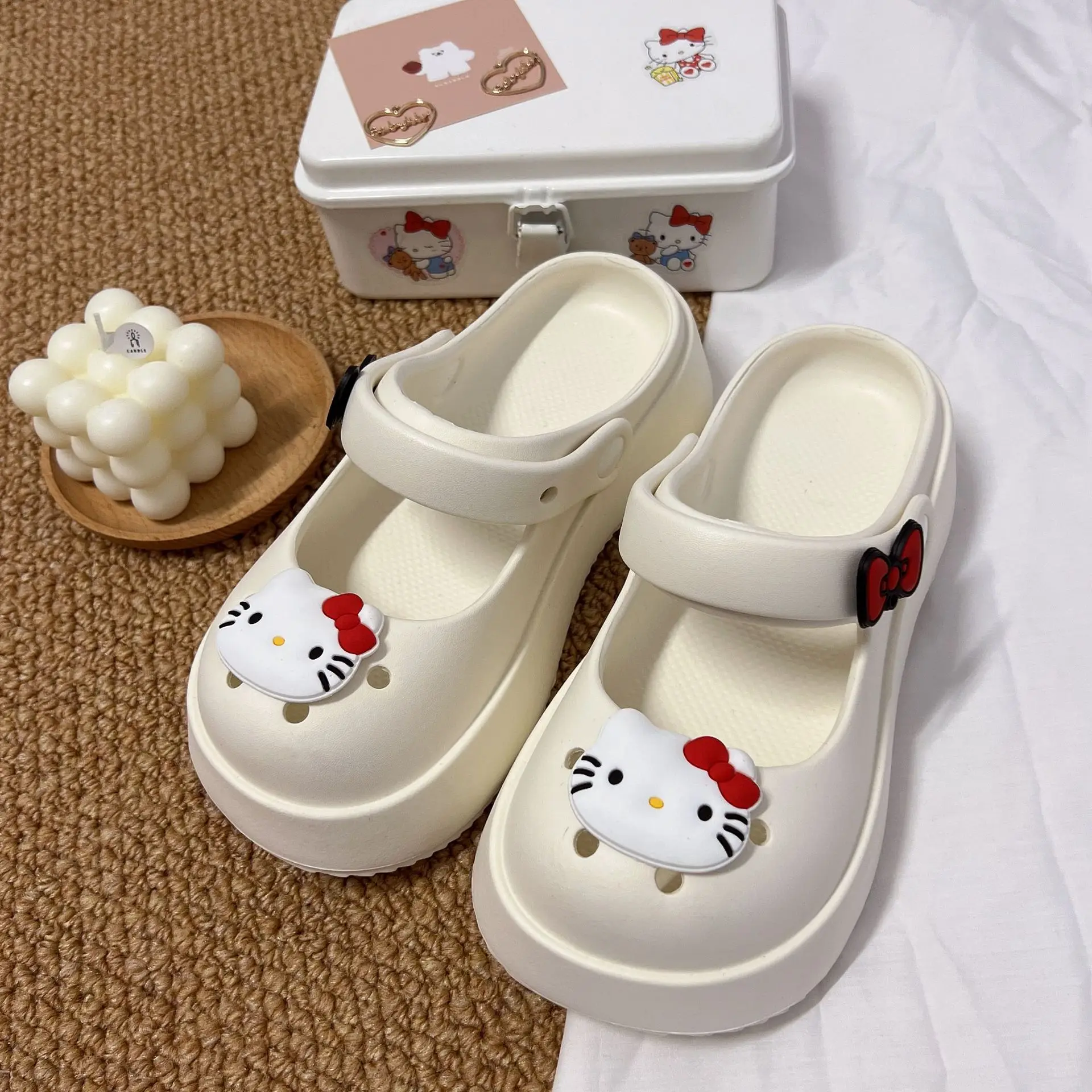 

MINISO Hello Kitty 3D Shoe Charms for Crocs DIY Bow Shoe Decorations Accessories for Bogg Bag Slides Sandals Clogs Kids Gifts