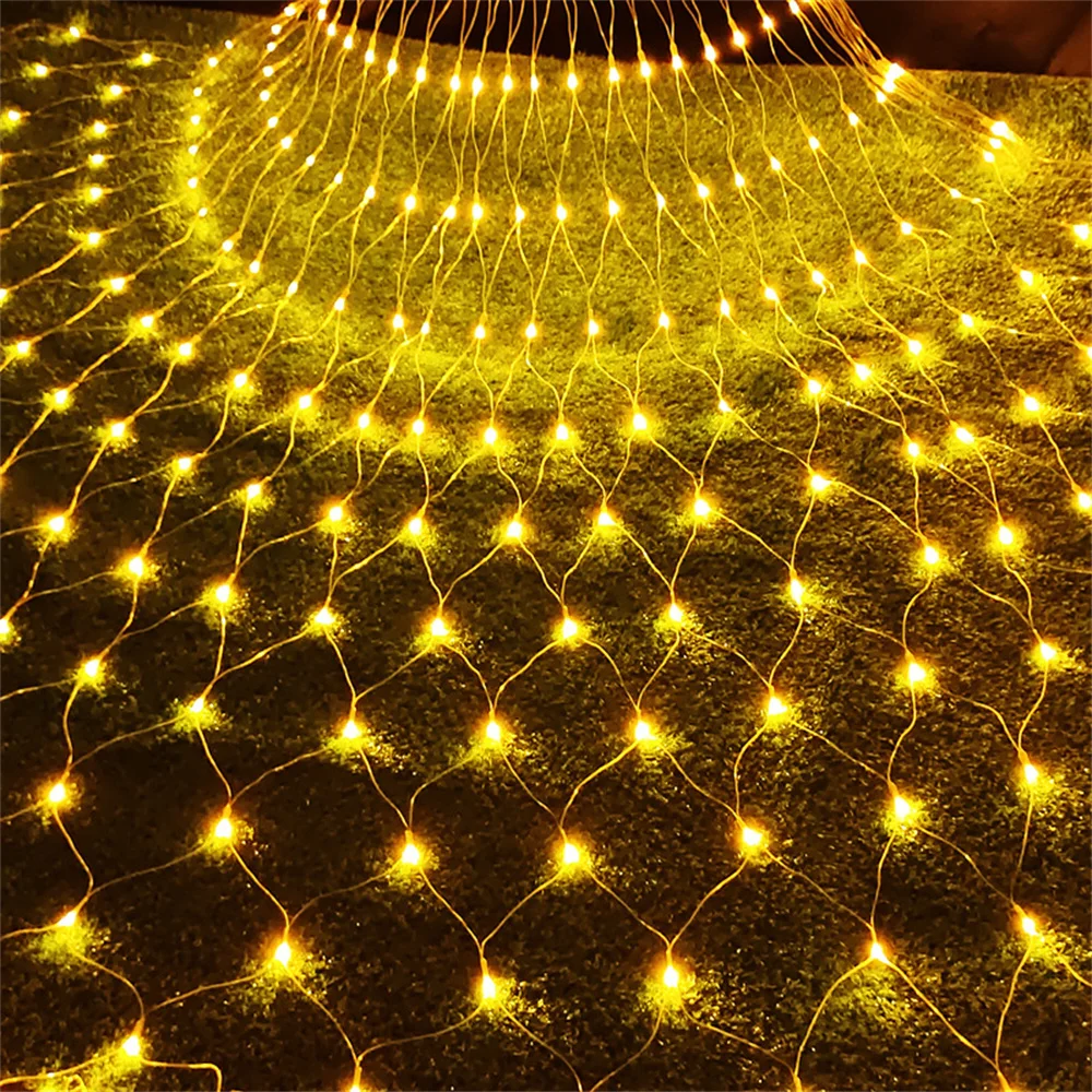 

3x2M Christmas Garlands LED Net Light Outdoor Garden Mesh Net Fairy String Light Holiday Window Street Garland Curtain Light