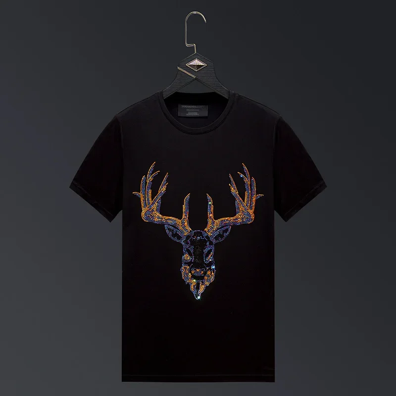 

Plus Size 6XL 2023 Deer Head Rhinestones T Shirts Men Brand Short Sleeve Fashion Man Streetwear O Neck Slim Modal Cotton Tshirts