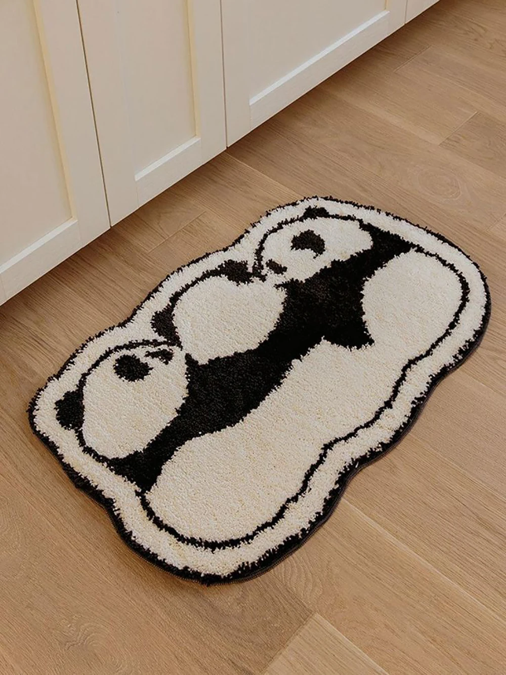 Cute and interesting panda carpet for garage, living room, kitchen, simple housewarming gift cashmere non-slip decorative carpet