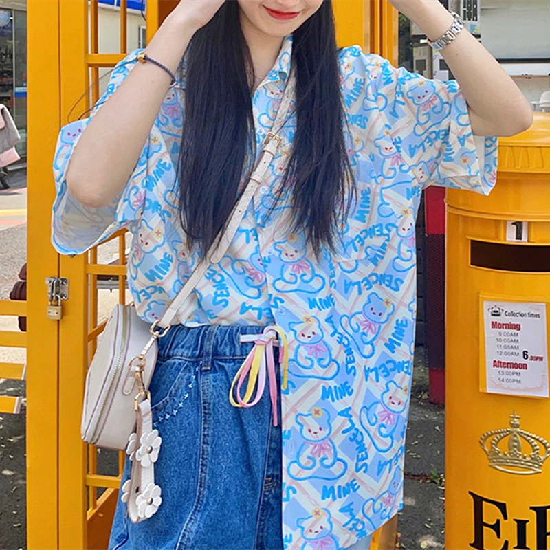 

Vintage Cartoon Bear Cute Plaid Shirt Kawaii Summer Beach Button Up Shirt Loose Casual Short Sleeve Ladies Tops Mens Women 2022