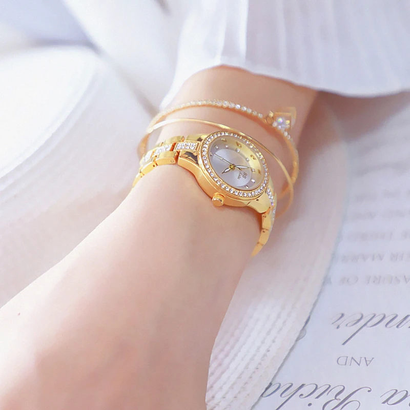 2023 New Women Watches Small Size Silver Quartz Clock Luxury Fashion Ladies Gold Bracelet Quartz Wristwatches Stainless Steel