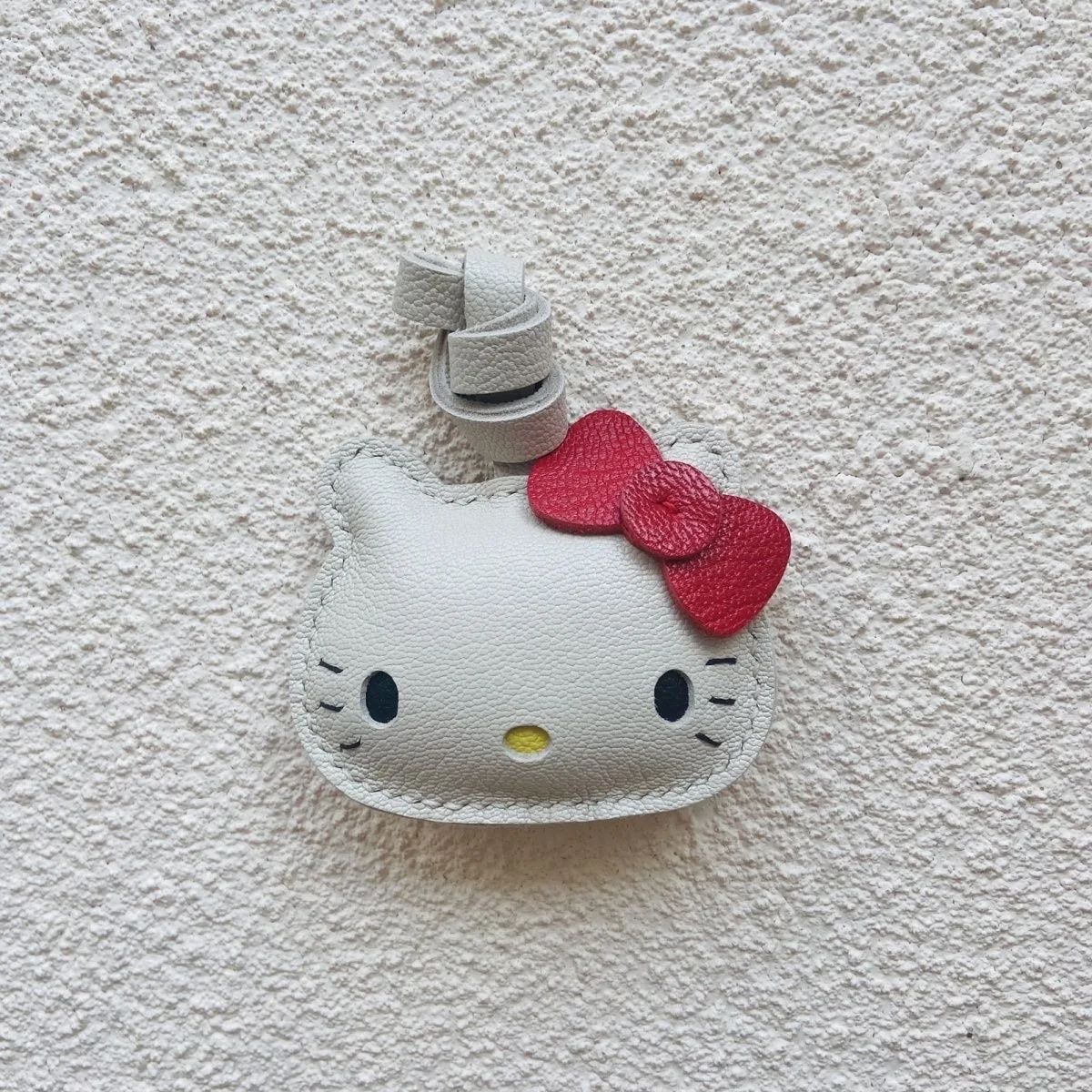 ROSHK genuine leather handmade cat car key bag pendant