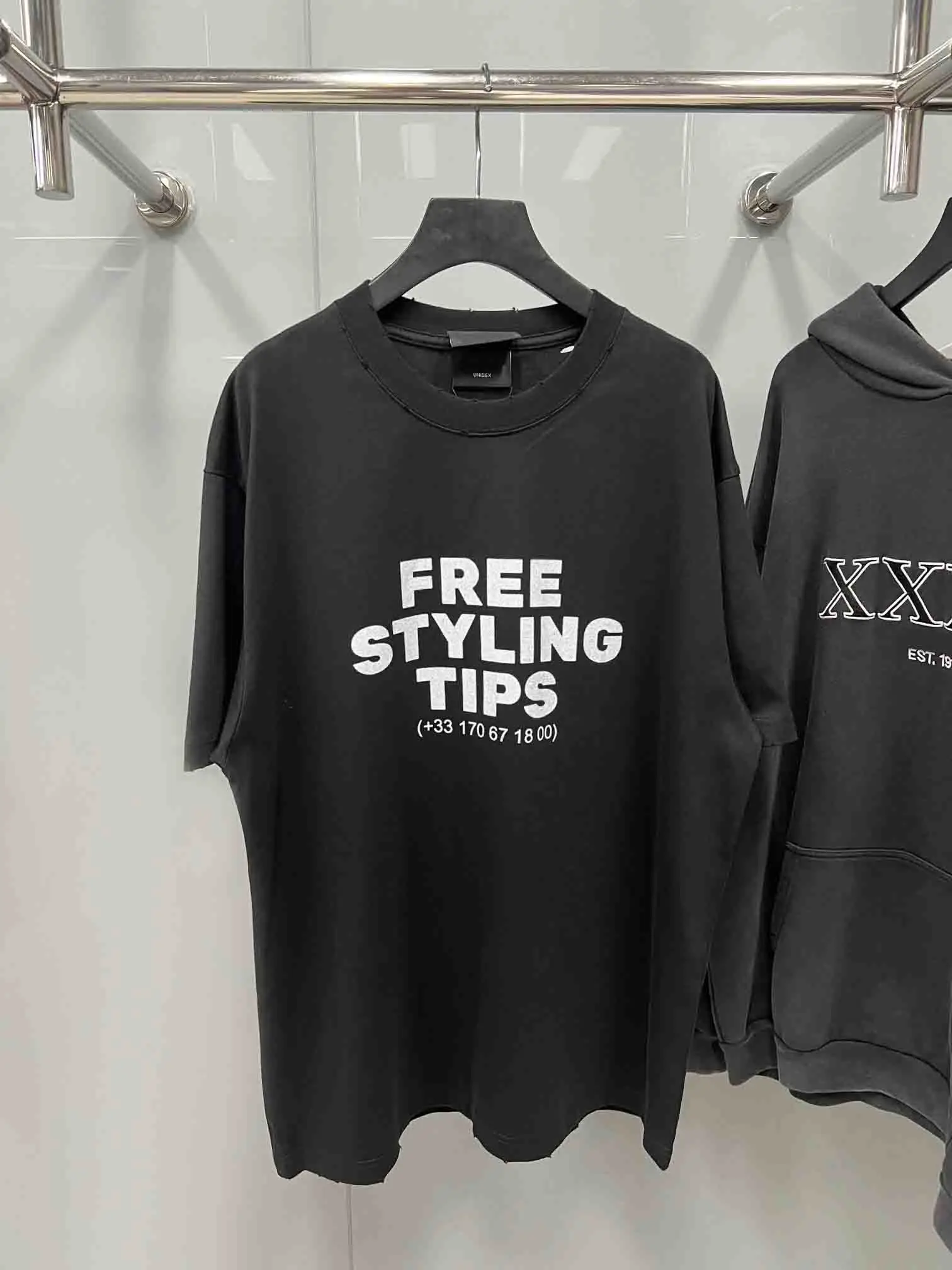 

Luxury Free Styleing Tips Women Men T shirts tees Hiphop Oversized Men Causal Cotton T shirt
