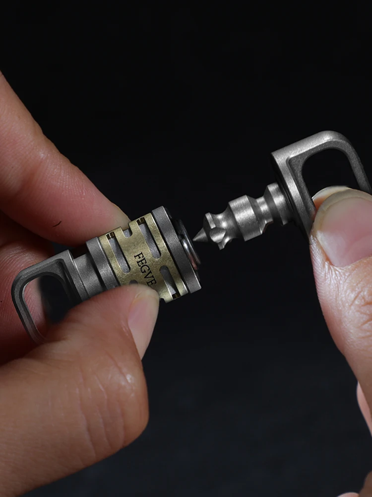 KM04 Clip Portachiavi In Titanio - Moschettone EDC A Sgancio Rapido Con Anello, Leggero E Resistente - Foto 4