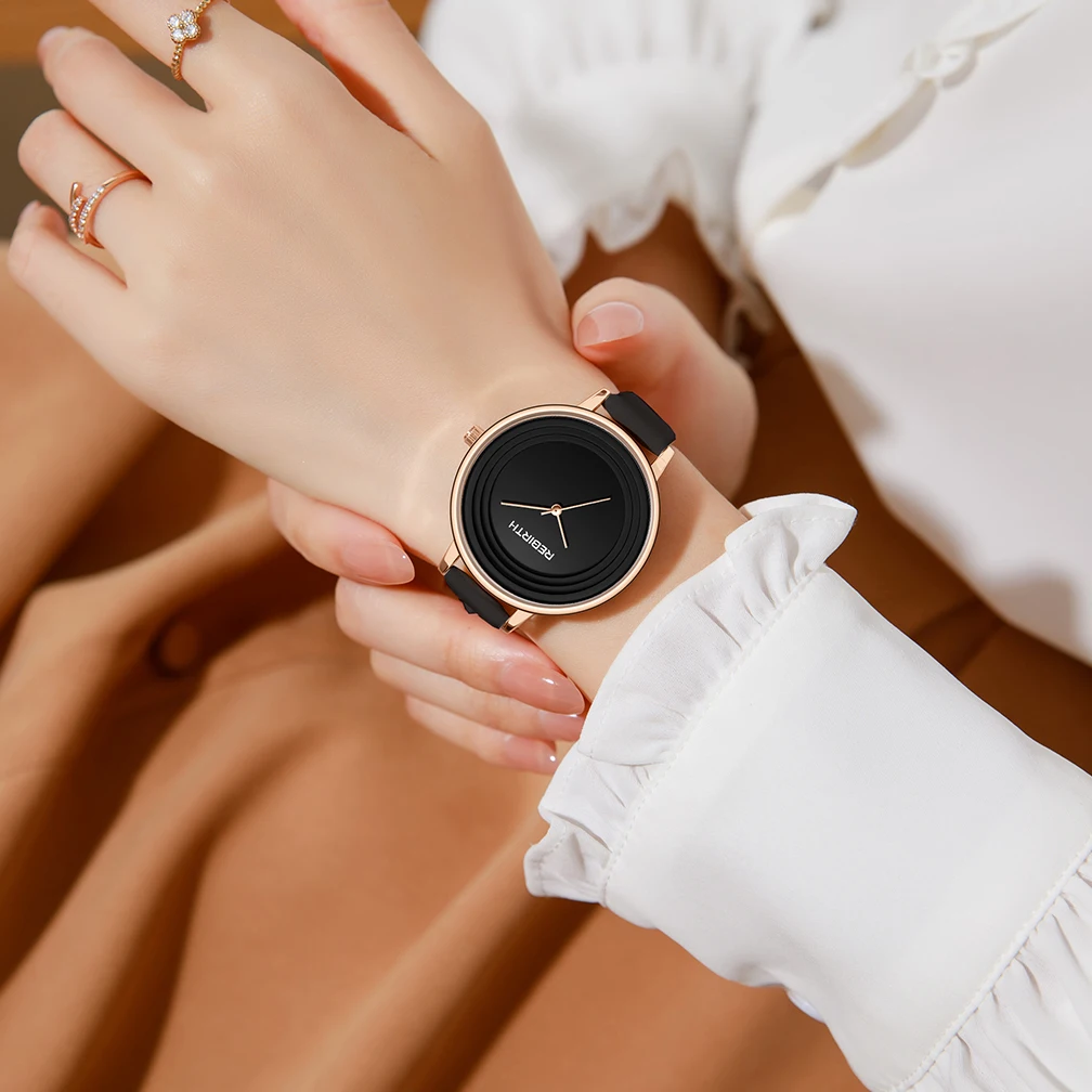Elegant & Stylish Belt Watch