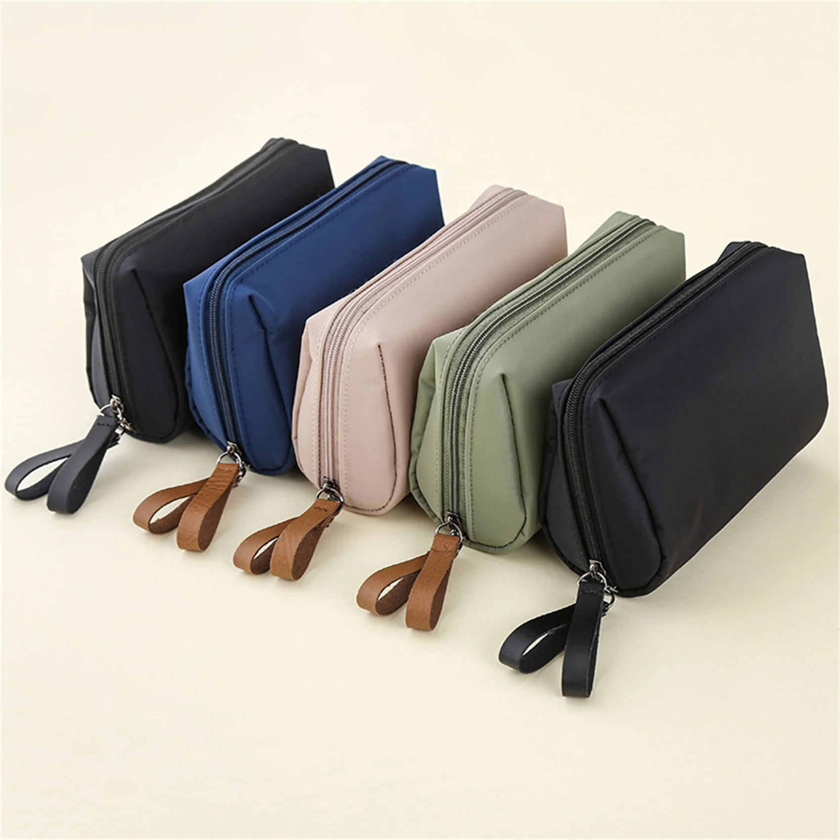 Portable Cosmetic Bag Toiletry Wash Make Up Storage Pouch Beautician Folding Makeup Bag Simple Multifunction Travel Organizer 2