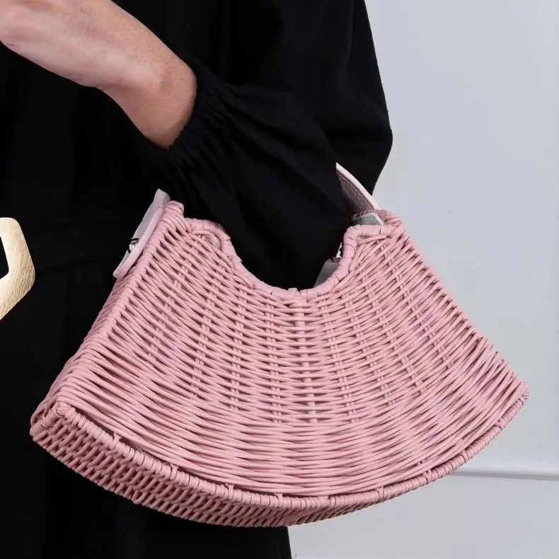 Women New Straw Handbags Woman Handmade Woven Basket Rattan Handbag For Femme Ladies Simple All-Match Handbag