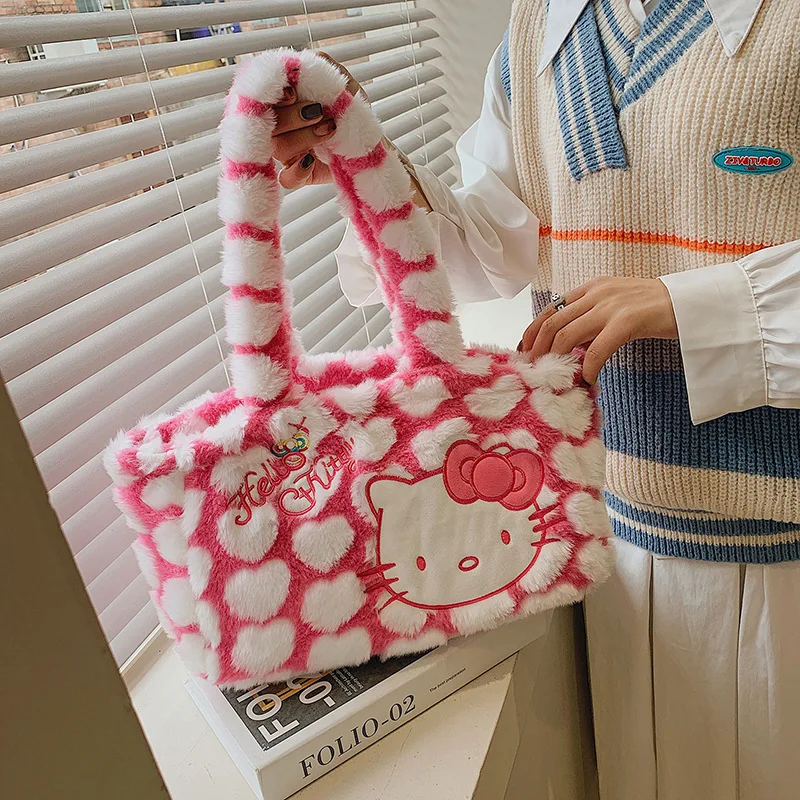 FREE Hello Kitty: Crochet pattern | Ribblr