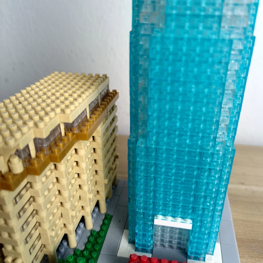 USA Famous Architecture Micro Mini Building Blocks  Adult Puzzle Toy Kit Assemble Decoration Brick Gift New York Skyline Capitol 4