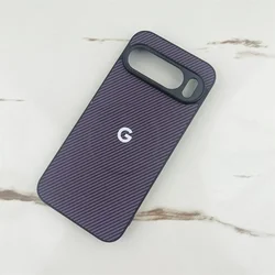 Sleek Carbon Fiber Texture Magnetic Phone Case with Wireless Charging Capability - Pixel 9 (Purple)