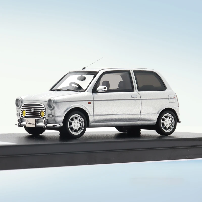 TOYS CABIN　ミニカーカタログ DAIHATSU　Mira GIno レビュー トイズキャビン カプセルトイ 1/64 DAIHATSU