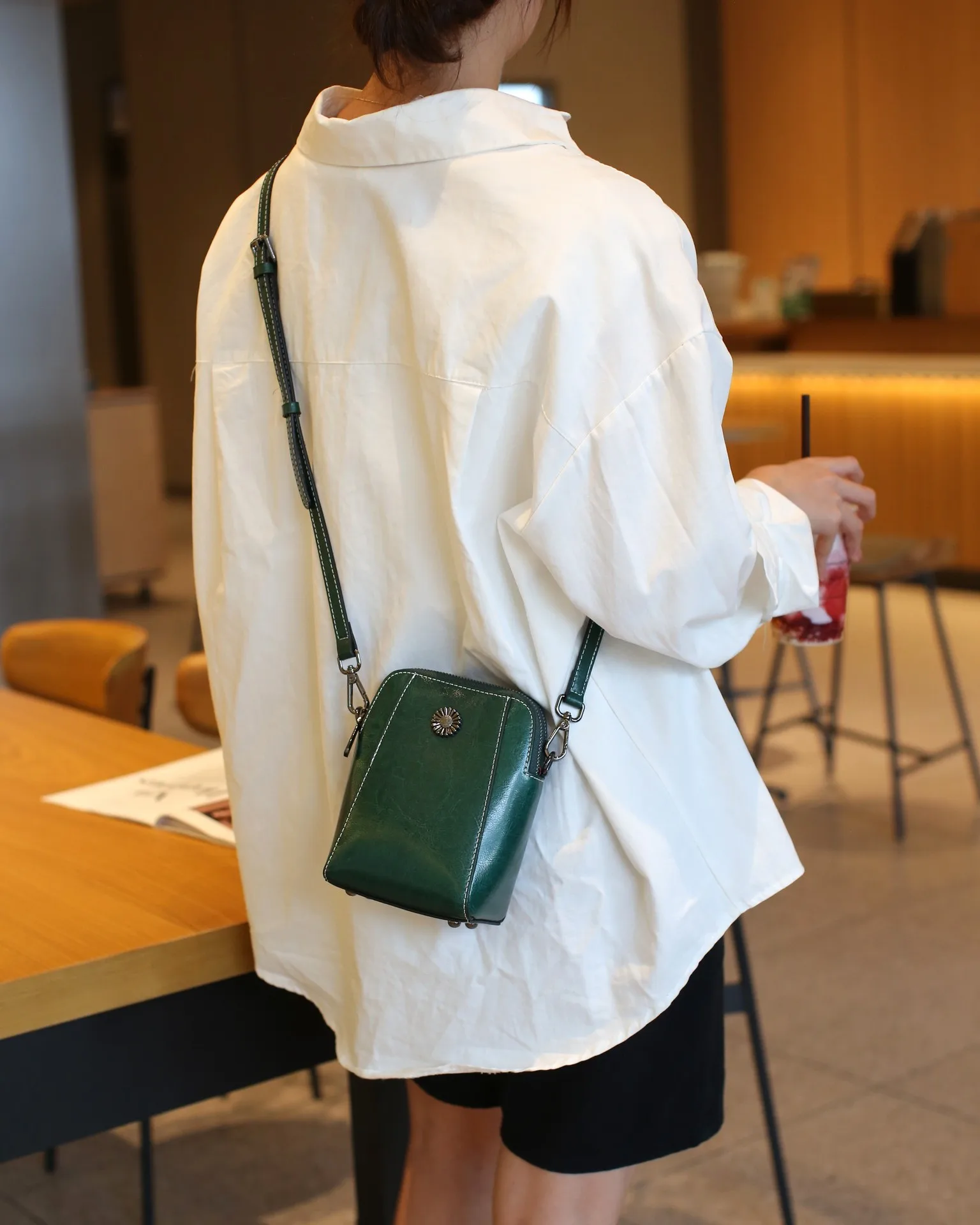Leather Women's Mobile Phone Bag Single Shoulder Messenger Purse Crossbody Small Bag leather shoulder bag crossbody bag