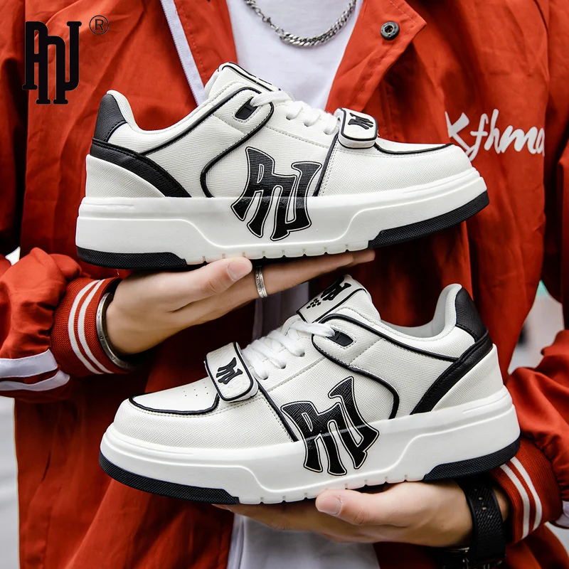 PNj Skate-Inspired Sneakers - Durable & Non-Slip - Comfortable Lace-Up Design for Outdoor Wear