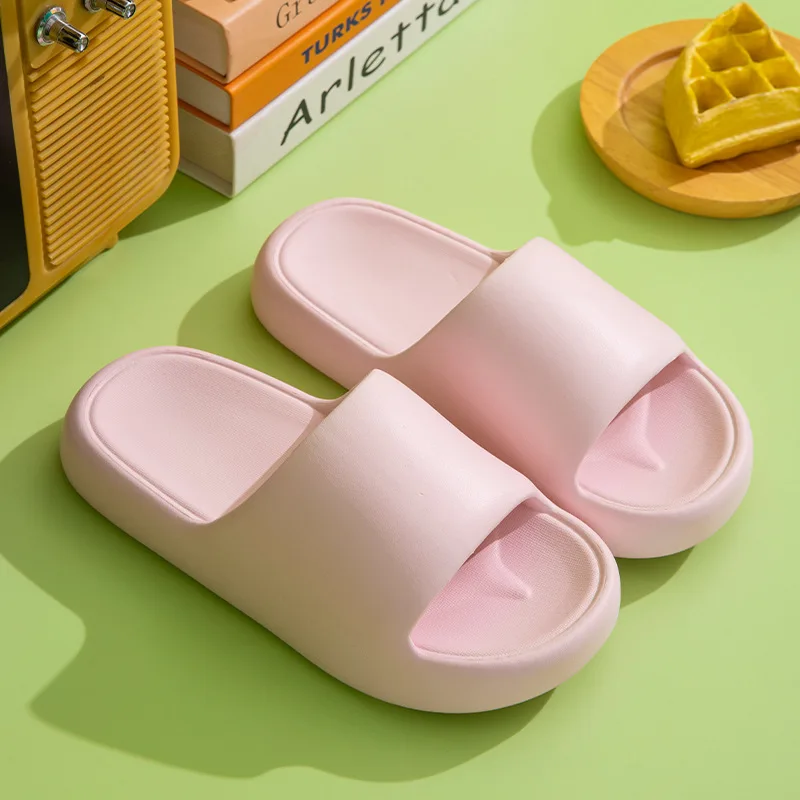 

T182Slippers female summer 2023 new indoor living home bathroom bath non-slip treading shit affection lovers home sandals men