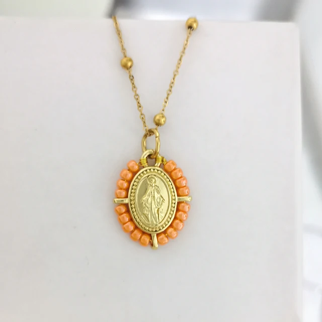 Collier ras du cou pour femme avec pendentif Vierge Marie, chaîne en acier inoxydable couleur or, perles de rocaille, style bohème blanc, noir, rose