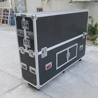 Étui de transport rigide pour téléviseurs de 70 et 75 pouces avec levage électrique automatique 4