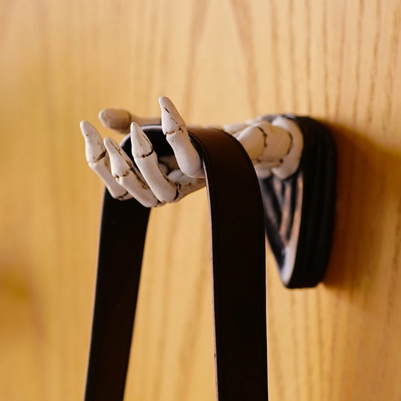 Fashionable Gothics Skeleton Hand Wall Hook Home Accessory for Hanging Keys Bracelets Unique Home Decoration Pieces 4