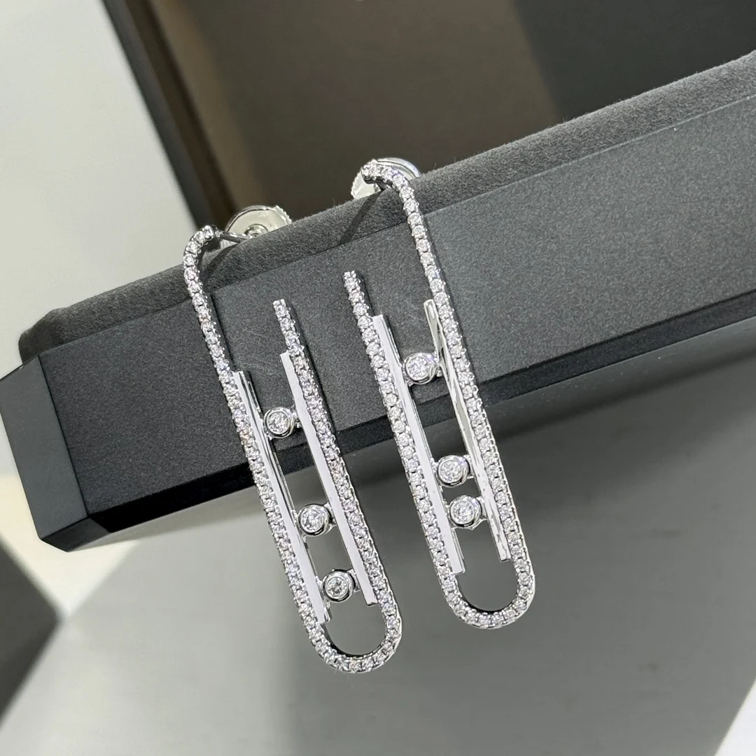 

Женские серьги из серебра 925 пробы классической серии MOVE. Модный асимметричный дизайн. Французские роскошные украшения