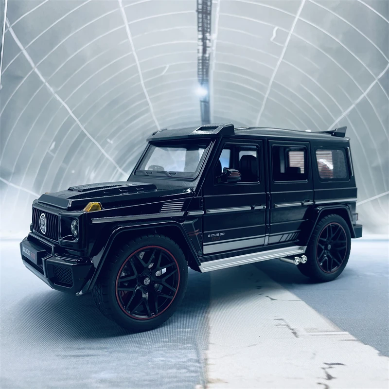 Car to 1:18 Babos G800 alloy model pull back sound and light to simulate off-road vehicle model children's toy Starry Top.