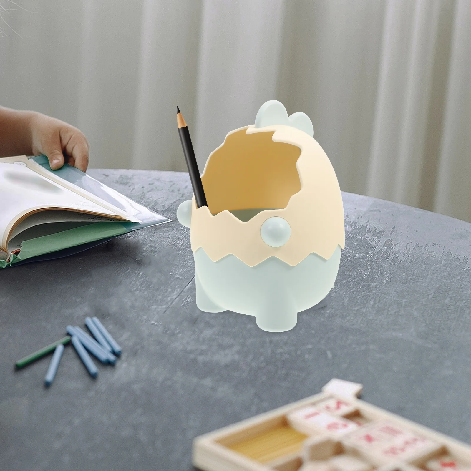 

Dinosaur Shell Make Up Brush Decorative Desk Stationery Pencil Container Pencils