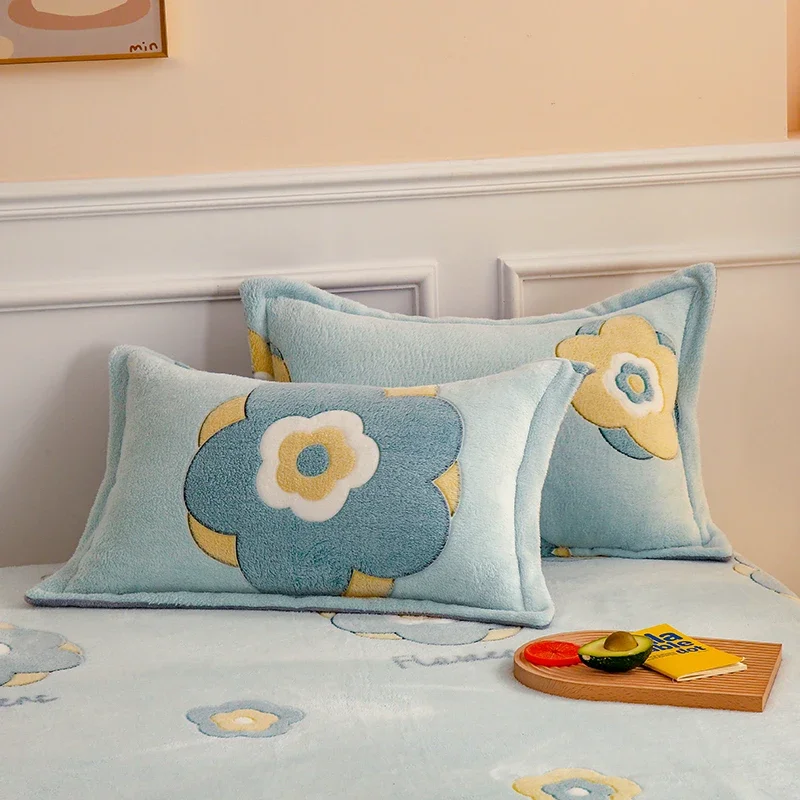 

2PC Customizable Flannel Pillowcase Coral Fleece Winter Thick Warm pillowcase Double Sided Velvet Bedding