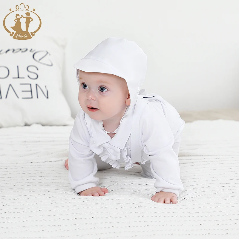 白い赤ちゃんの男の子の服セット、バプテスマの衣装、長袖の弓、レースのようなクリスティングガウン、新生児の誕生日の帽子、単色、夏