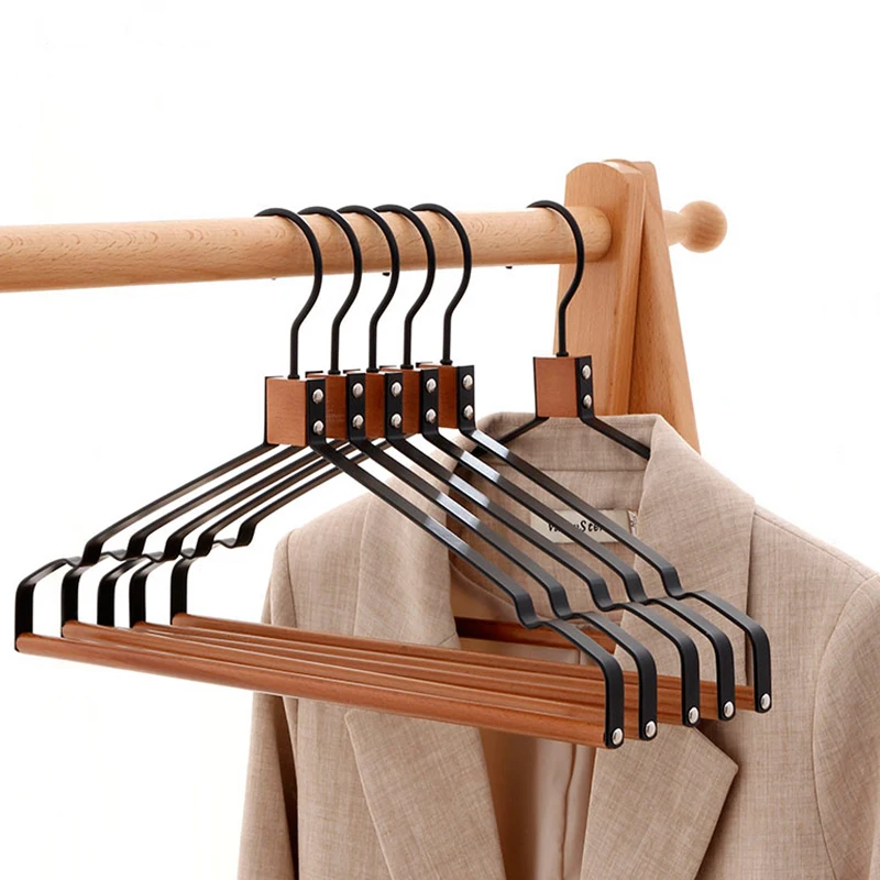 Branded Cheap Customized Clothes Hanger Luxury Wooden Clothes Coat