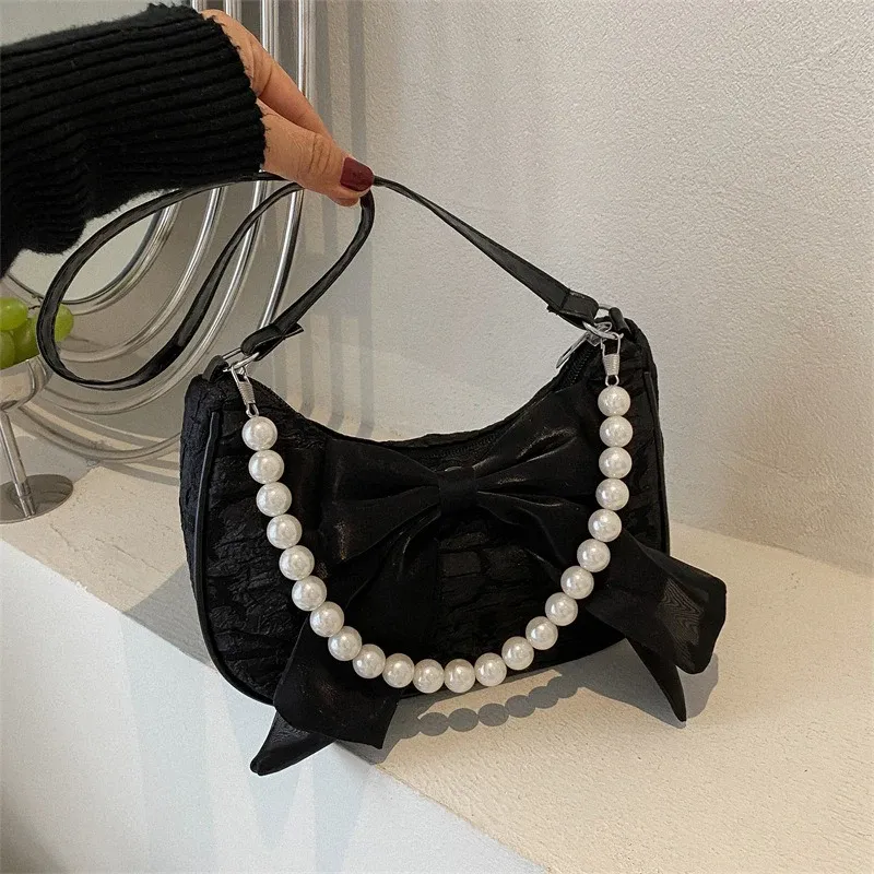 Fashionable and Chic Bow-tied Hand-held Pearl Bag, Trendy New Crossbody Small Bag, Summer Popular Women's Single-shoulder Bag