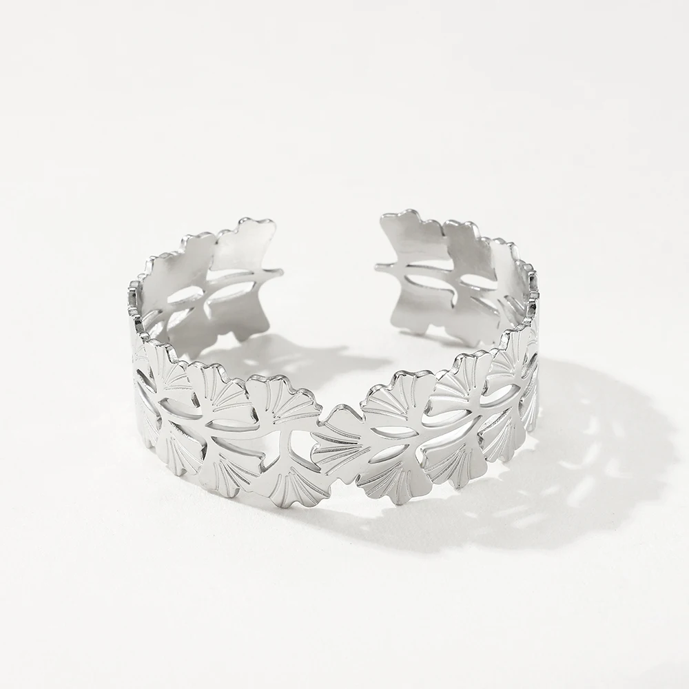 Stainless Steel Bracelet New Trend Botanical Carving Small Fresh Ginkgo Biloba Fallen Leaf Bracelet For Women Jewelry Party Gift 6