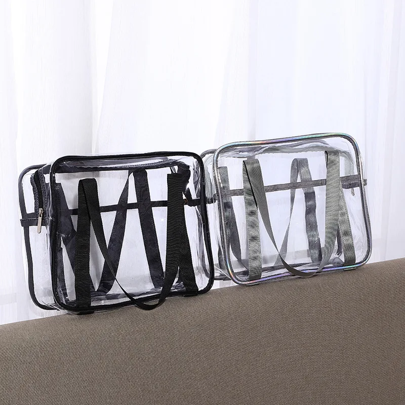 Рисунок 4 - Прозрачная косметичка из ПВХ для женщин