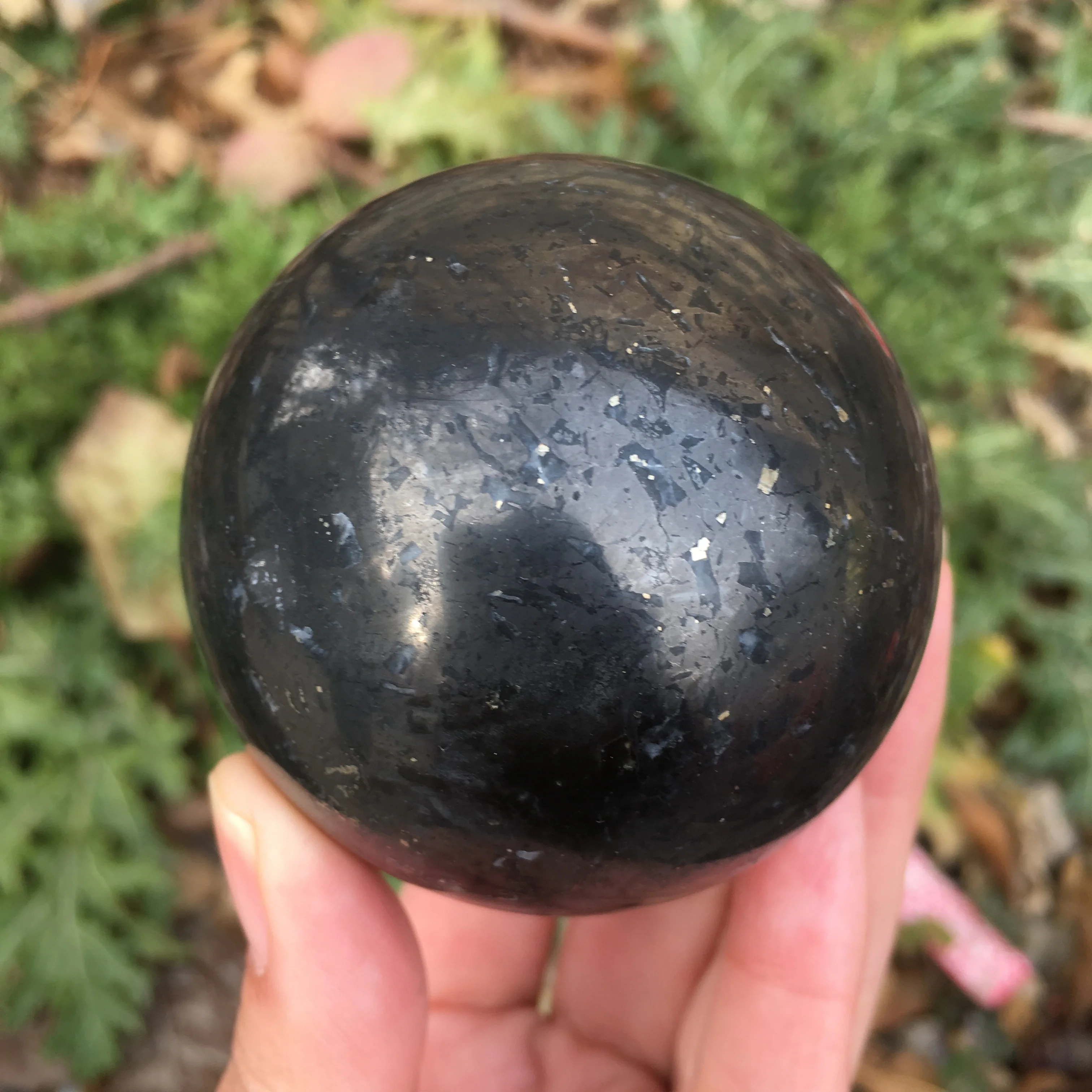 5.5-6cm High Quality  Shungite Ball Healing Crystal Sphere Natural Ore Polishing Stone For Home Decor 6