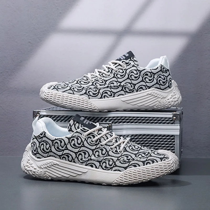 Canvas Shoes Men Casual Sneakers Fashion Breathable Running Shoes Man Spring Autumn Non-Slip Outdoor Walking Shoes Sneakers