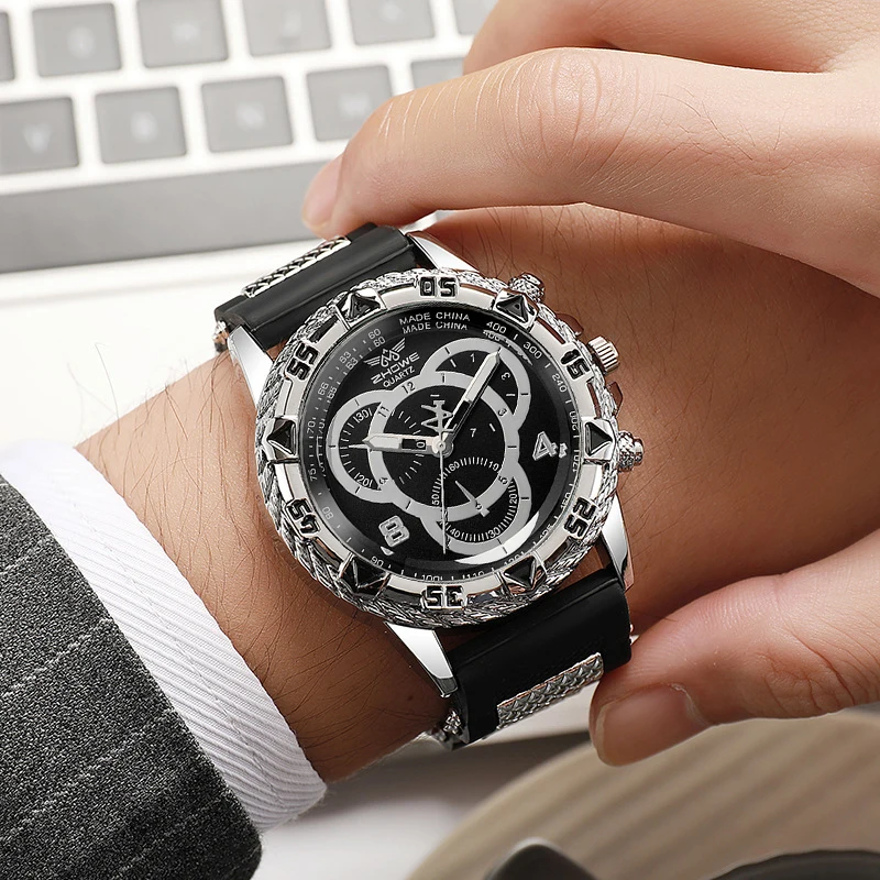 New Men's Watch Fashion Silicone Sports Casual Quartz Watch as a Birthday Gift for Boyfriend