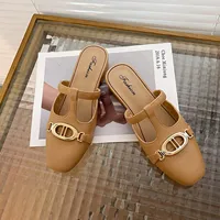 Sandales d'été à talons bas pour femmes, chaussures de luxe rétro en métal, résistantes à l'usure, pantoufles de marche quotidiennes 3