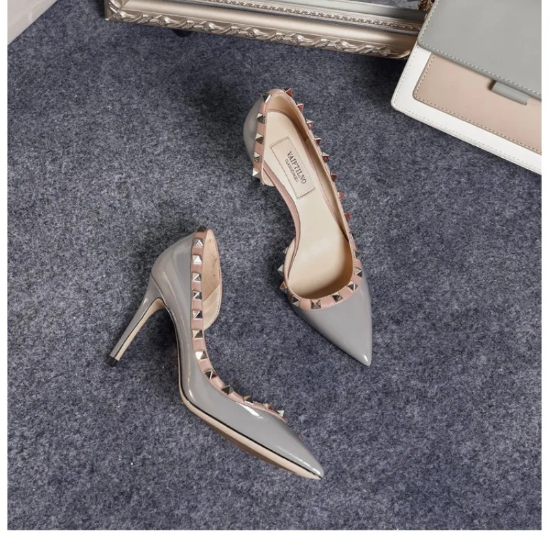 2023 Summer Lacquer Leather Riveted High Heel Shoes Design Sense Celebrity Single Shoe Thin Pumps French Pointed Sandals Female