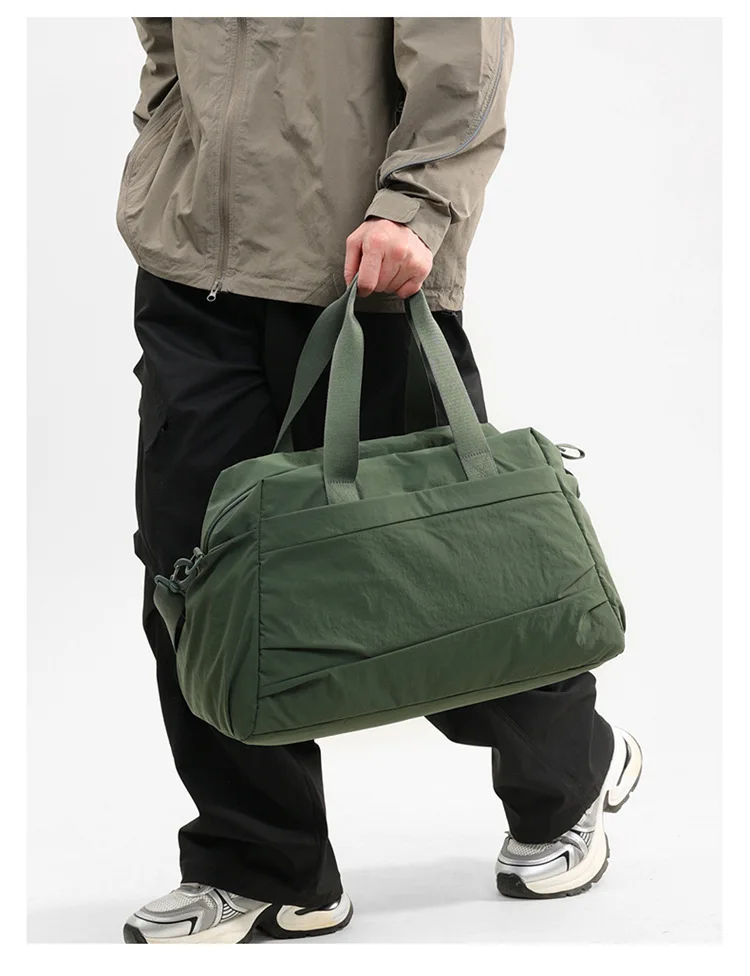 Sac à langer personnalisé pour bébé avec compartiment humide_voghion.com