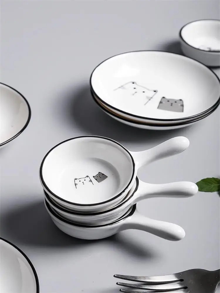 Purr-fect Dip: Cute Cat Ceramic Seasoning & Dipping Dish - Inusitado Incanto