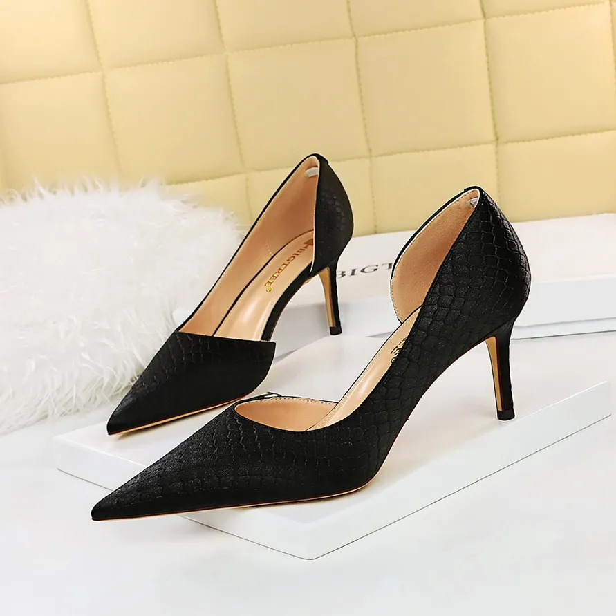 

BIGTREE Shoes Retro Snake Print Show Thin Women Pumps Nightclub Pointy Toe Sexy Side Hollow Stiletto High Heels Shoes Lady Dress