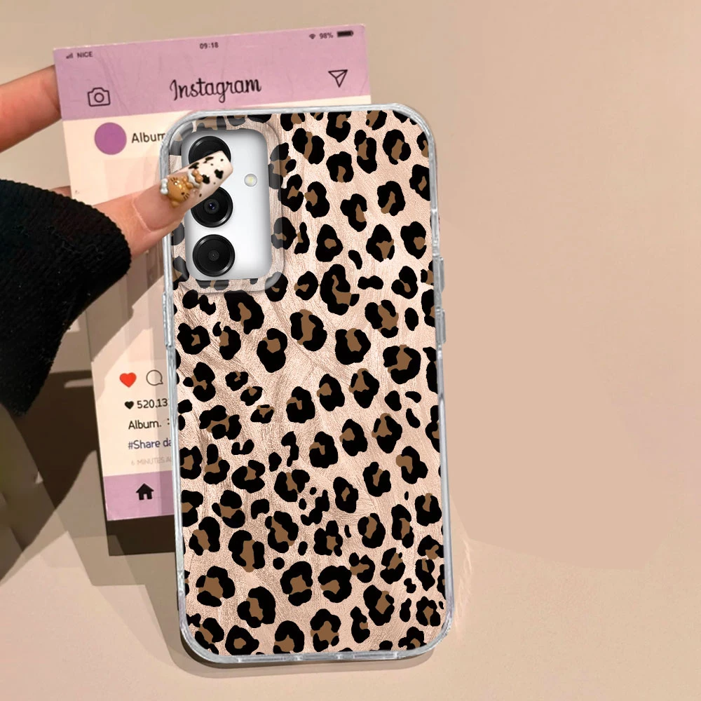 Grid Pattern Leopard Print Phone Case Cover