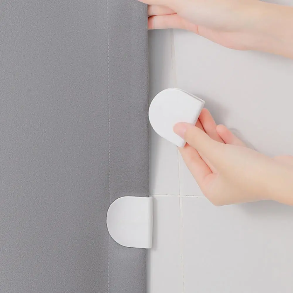 

Shower Curtain Clips Hooks Holder Bathroom Anti Splash Spill Stop Water Leaking Guard Shower Curtain Rings Clip Home Accessories