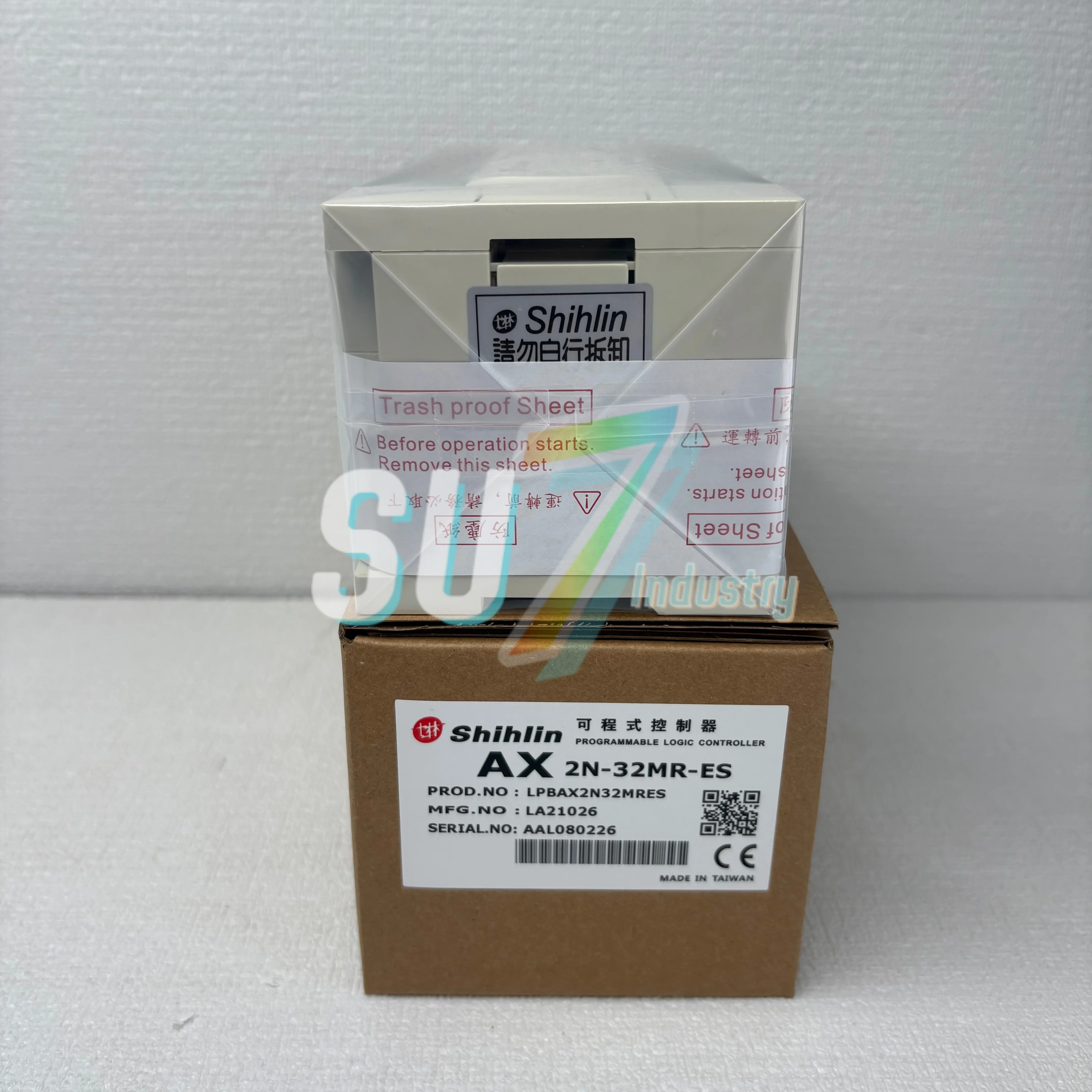AX2N-32MR-ES PLC 컨트롤러 새 AX2N-32MR-ES