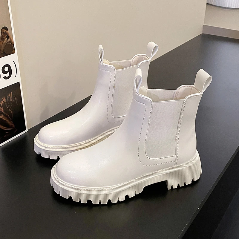 2024 Autumn and Winter Chelsea Boots for Women Casual Non-Slip Leather Boots Waterproof British Style Women's Mid-calf Boots