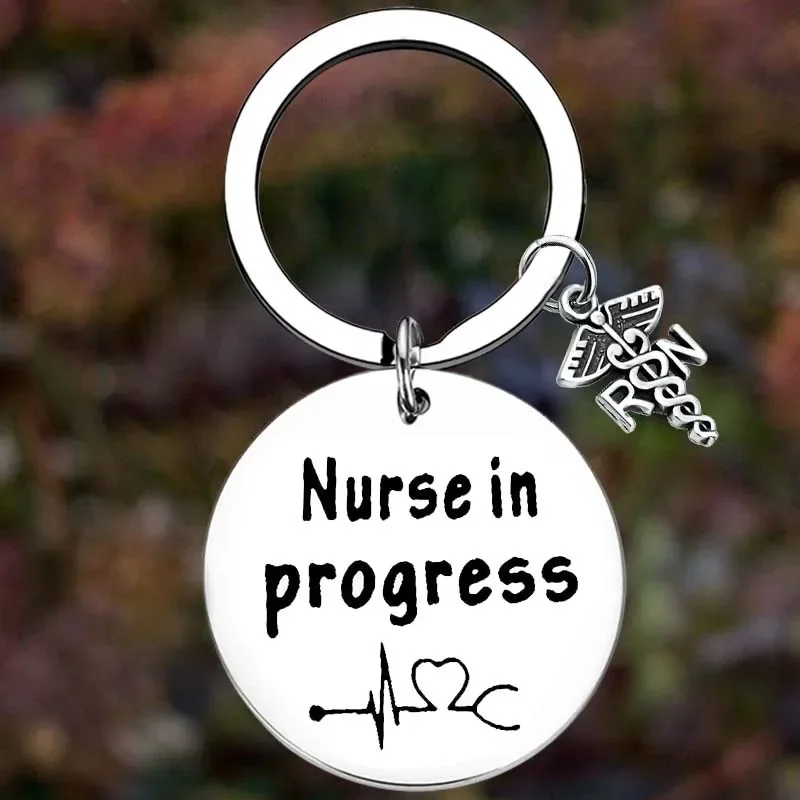 

Metal Nurses Keychain Nursing Student Key Chain Pendant Jewelry Nurse Medical Nurse Assistant Gifts Future Nurse Graduation Gift